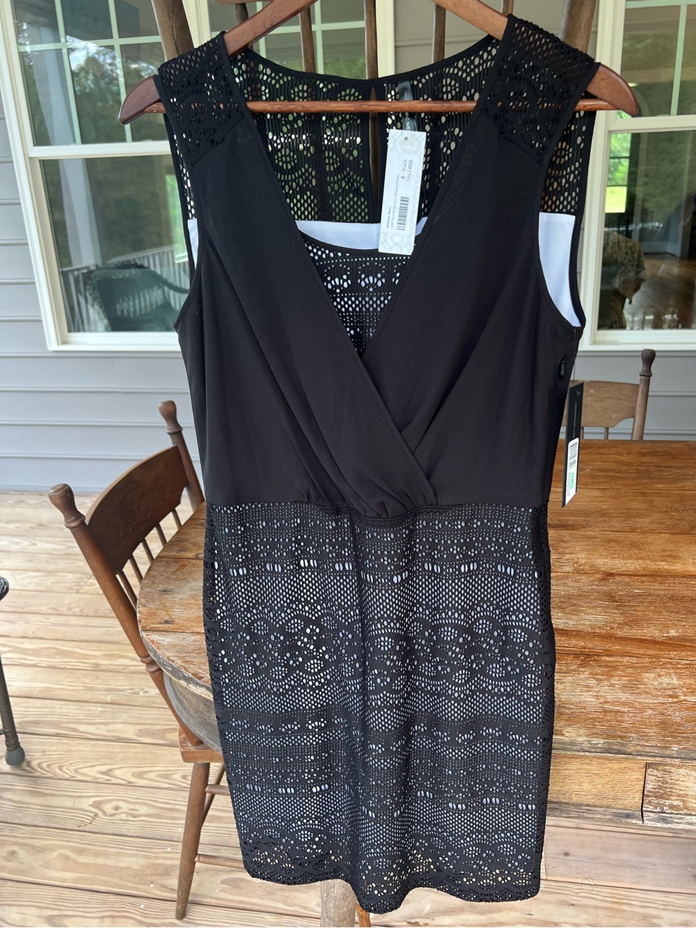 Stitch Fix Andrew Marc
Lyle Faux Wrap Lace Detailed Dress ‎ Sleeveless Black 8